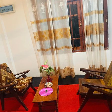 Thaaaru Villa Mirissa Bagian luar foto