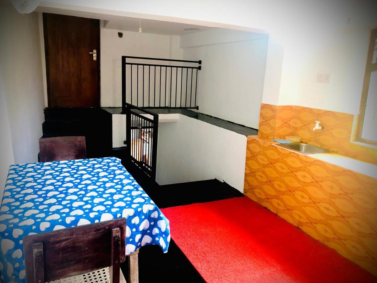 Thaaaru Villa Mirissa Bagian luar foto