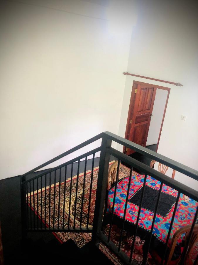 Thaaaru Villa Mirissa Bagian luar foto