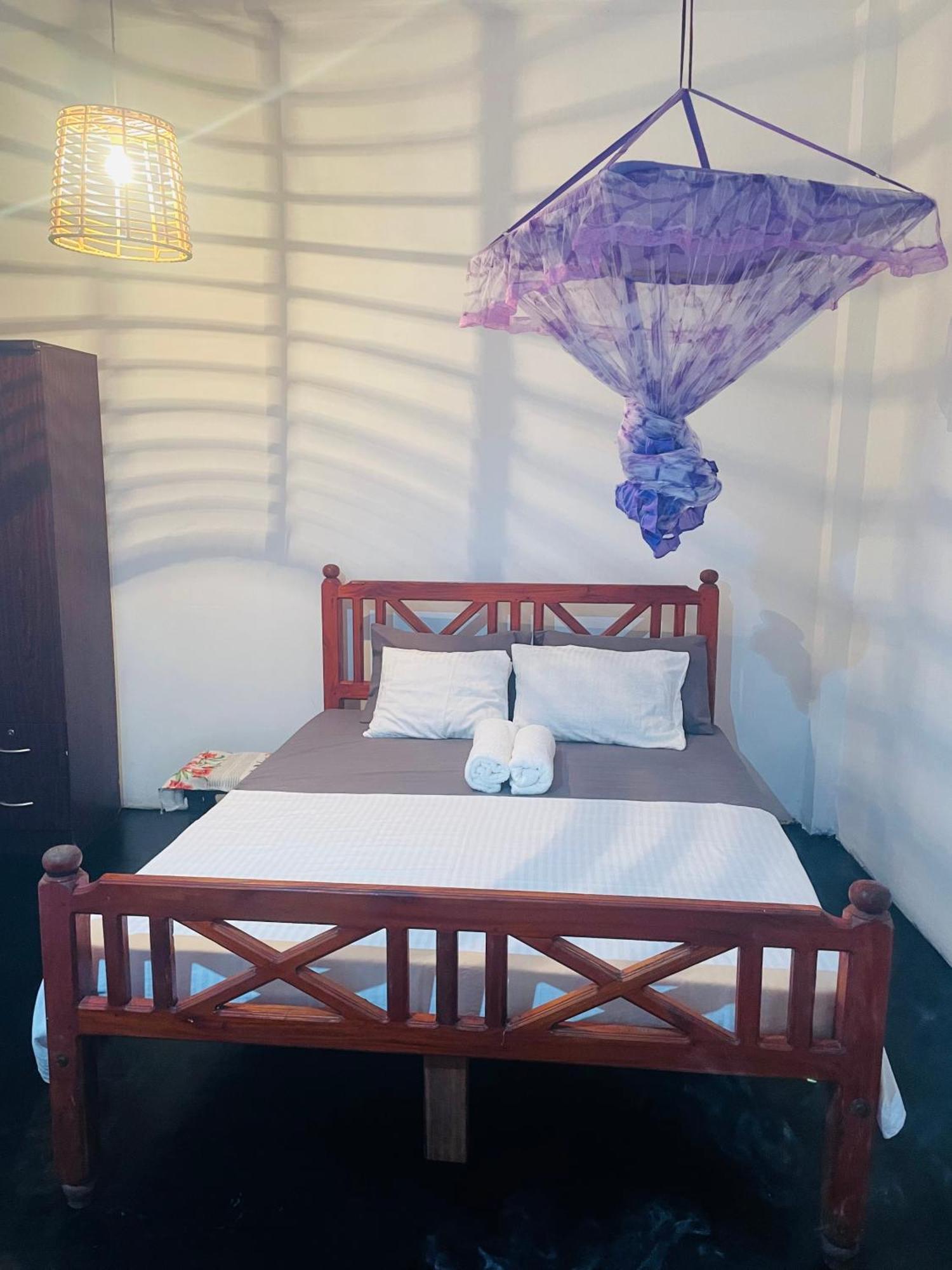 Thaaaru Villa Mirissa Bagian luar foto